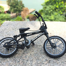 Bike de Dedo Estilizada – Estilo, Diversão e Detalhe Realista